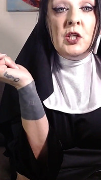 Jeptiška vás přistihne při honění scolding ponížení