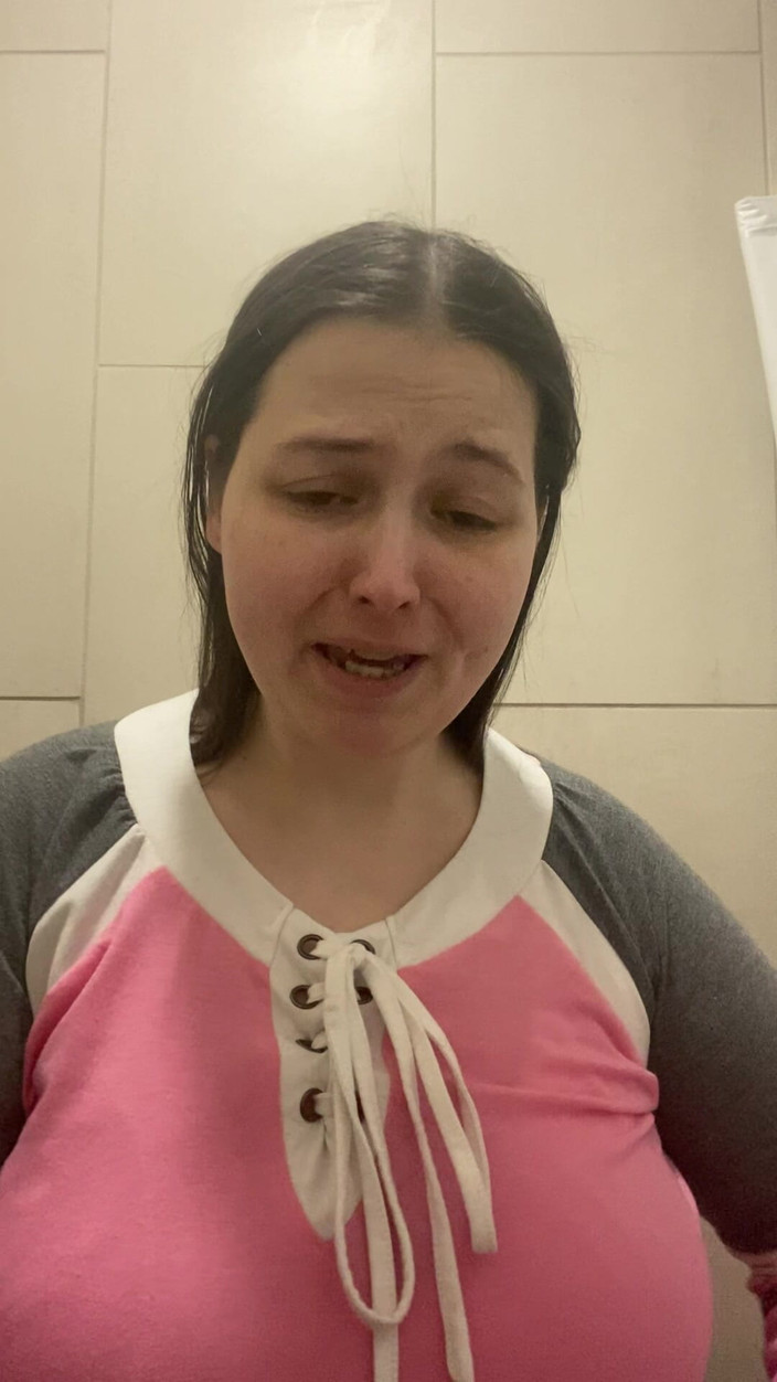 MissChrystalline: Sohbet, seks konuşması, göğüslerimi ve amcığımı gör