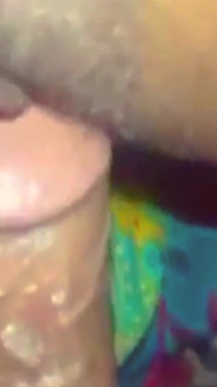 Hintli en ateşli orta yaşlı seksi kadın yatak odasında sikişiyor ev yapımı seks