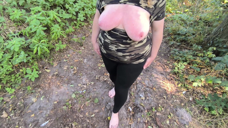 Bouncy Tits Action: Latihan Rekod Dunia Titslapping 2 - 2 daripada 18 - 4230 Tampar