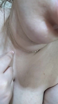 La ragazza finì tutti gli uomini.