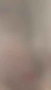 Ciucciare una bella ragazza trans nella doccia