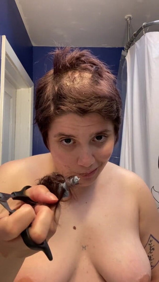 Adama Daat: Hairless whore: going completely bald and browless with a fetish...