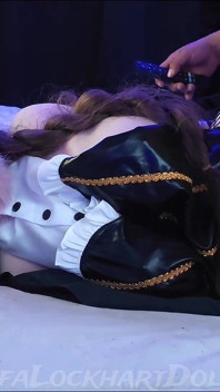 Aerith in Dire Need of Gil jde na konkurz na místo v Honeybee Inn