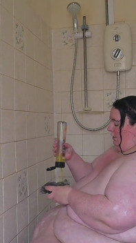 Duschgöttin nippel enthüllt