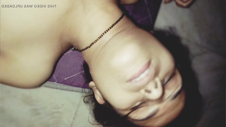 Hot Sis: कड़क पूर्ण सेक्सी आज जोरदार चुदाई कर रही है।