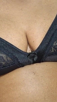 Stunning Asian MILF Who Can Fuck Me