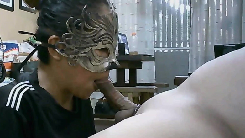 Pinay Buko Juice: Smyslné kouření od NádhernéHo Pinay