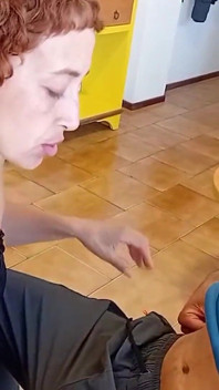 Kayınvalidemin Azgın Annesiyle Sevişiyorum.