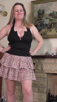Auntjudys - Housecleaning dengan MILF British berusia 47 tahun Marie