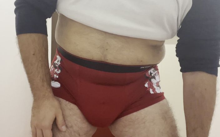 Diapers_MD: Bbw pist met kleine lul
