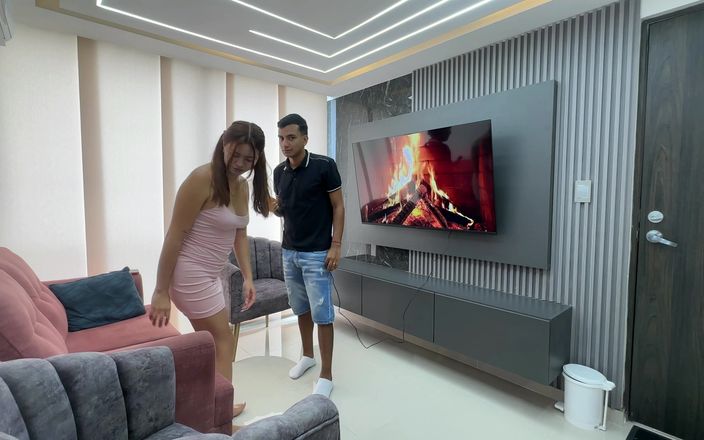 LILY_PUP: Sugeruję karaoke mojej wielkiej przyrodniej siostry Latiny, więc nie nudzimy...