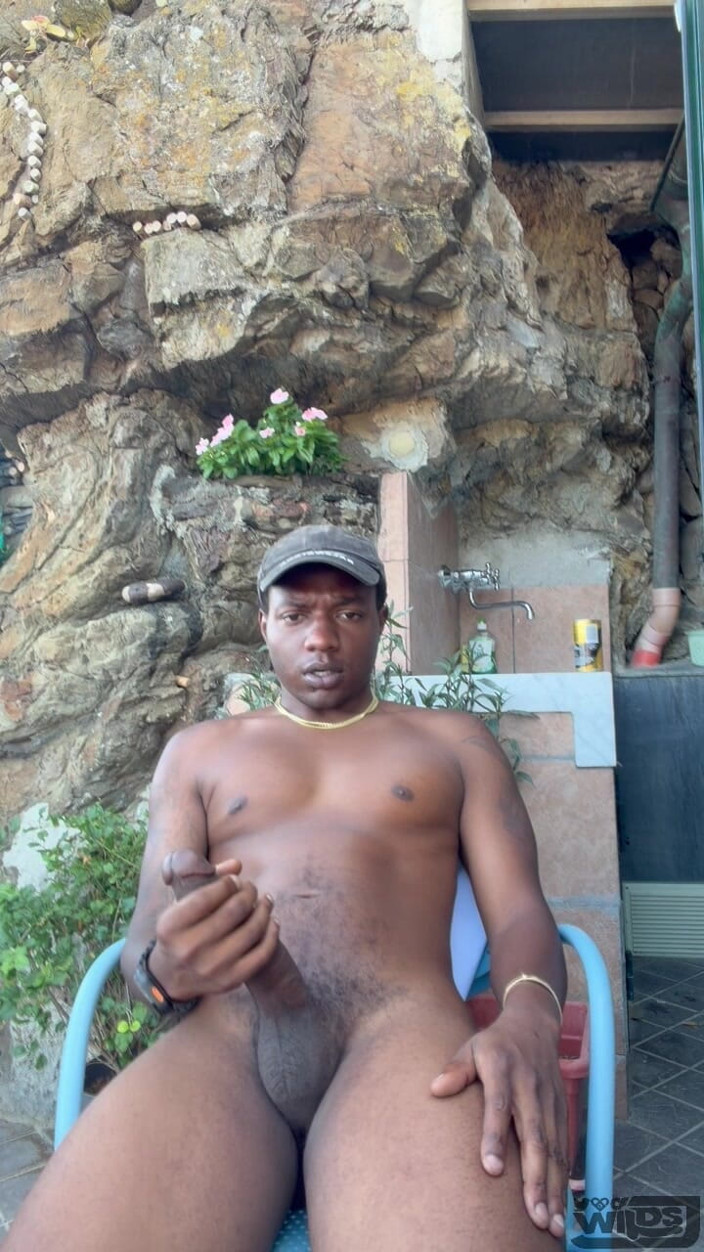 Jwildsxxx: Cazzo enorme spara sborrata enorme