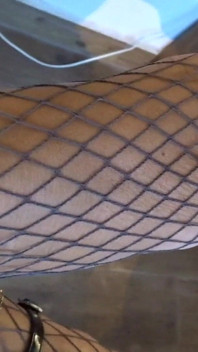 발뒤꿈치가 있는 다리