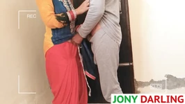 असली आंटी की Jony द्वारा चुदाई जब घर पर कोई नहीं