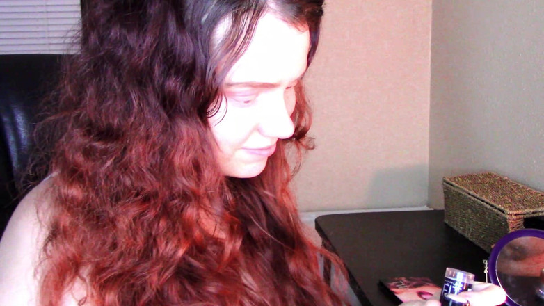 Scarlet Vixen: Hipo mientras me maquilla