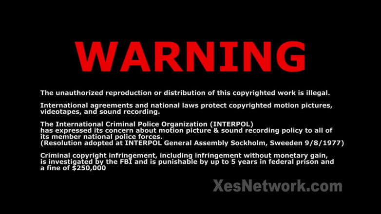 Xes Network: Сексуальне та супер гаряче туге тіло милої мініатюрної чорношкірої тінки з веселими натуральними цицьками, 1-е відео відсмоктує, трахає, міжрасове відео від першої особи та камшот на обличчя
