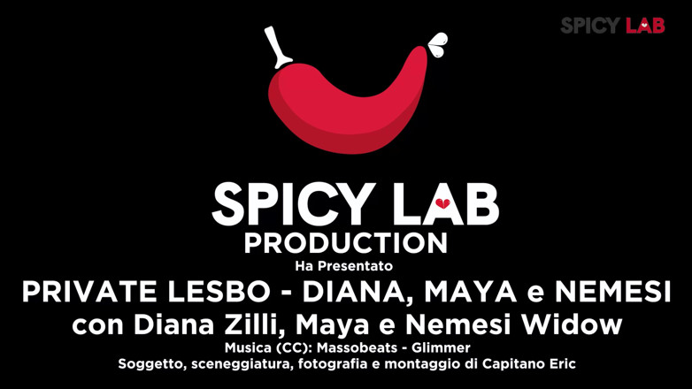 Spicy Lab Production: Trzy dziwki w kabaretkach mają zerwane rajstopy