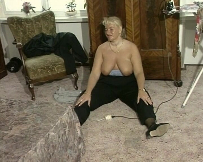 YOUR FIRST PORN: Sweet Pussies Compilation