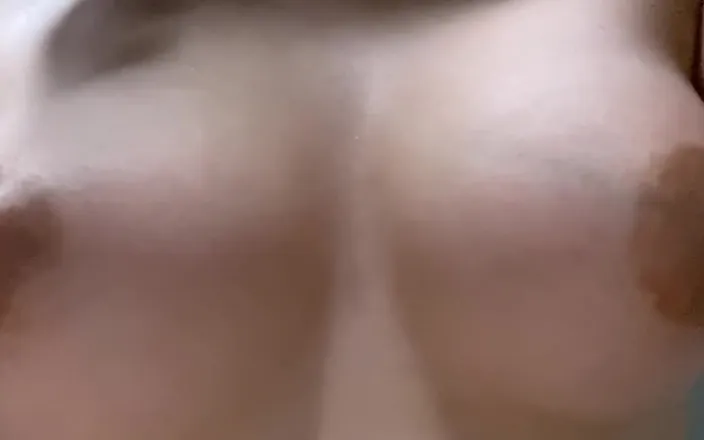 Gionji Miyu: I've done a close-up of my boobs, so take a...