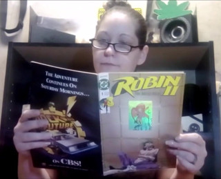 Queen Mea: Nerdy girl ignoring you