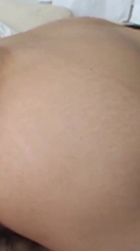 Miho este o japoneză sexy și frumoasă cu pizde dornice să fie futute