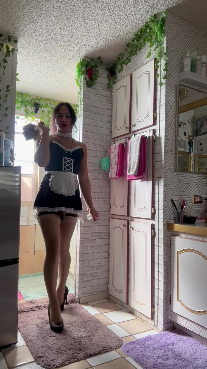 TSJade95: Servitoarea franceză perversă