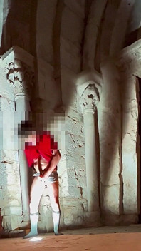 Gozo Excessivo em Um Lugar Extremamente Arriscado
