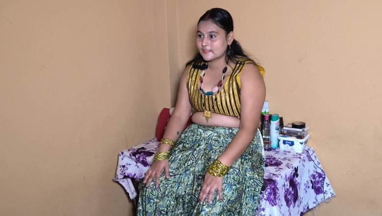 pujaprem: Pussy Shave in Salon