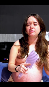 I Love to Fart While I Comb My Hair