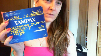 Thumbnail of I Try Some Absorbent Diapers and Tampax Fill Them with Hot Pee Video in Italian! Exclusive!