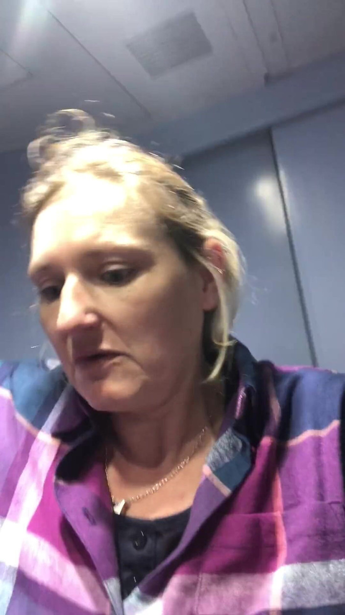 Pissing Paradise: 추 추 오줌