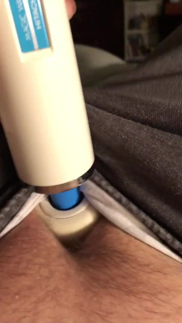 Bad Girl Inc: Having a good time at home with my Hitachi