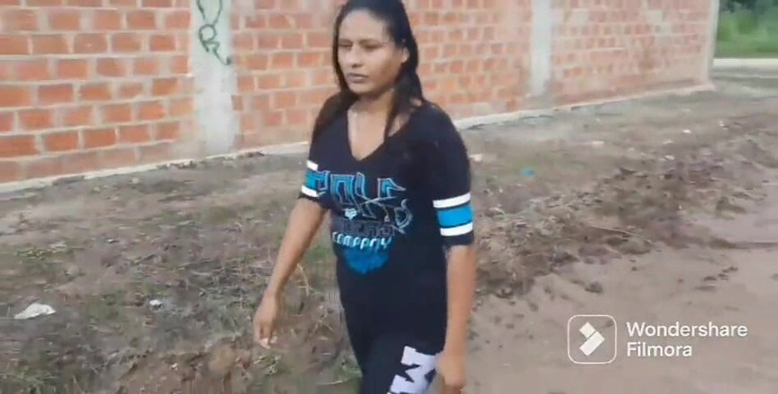 Karely Ruiz: Ung slampa fångad på gatan, får hennes röv knullad hårt,...