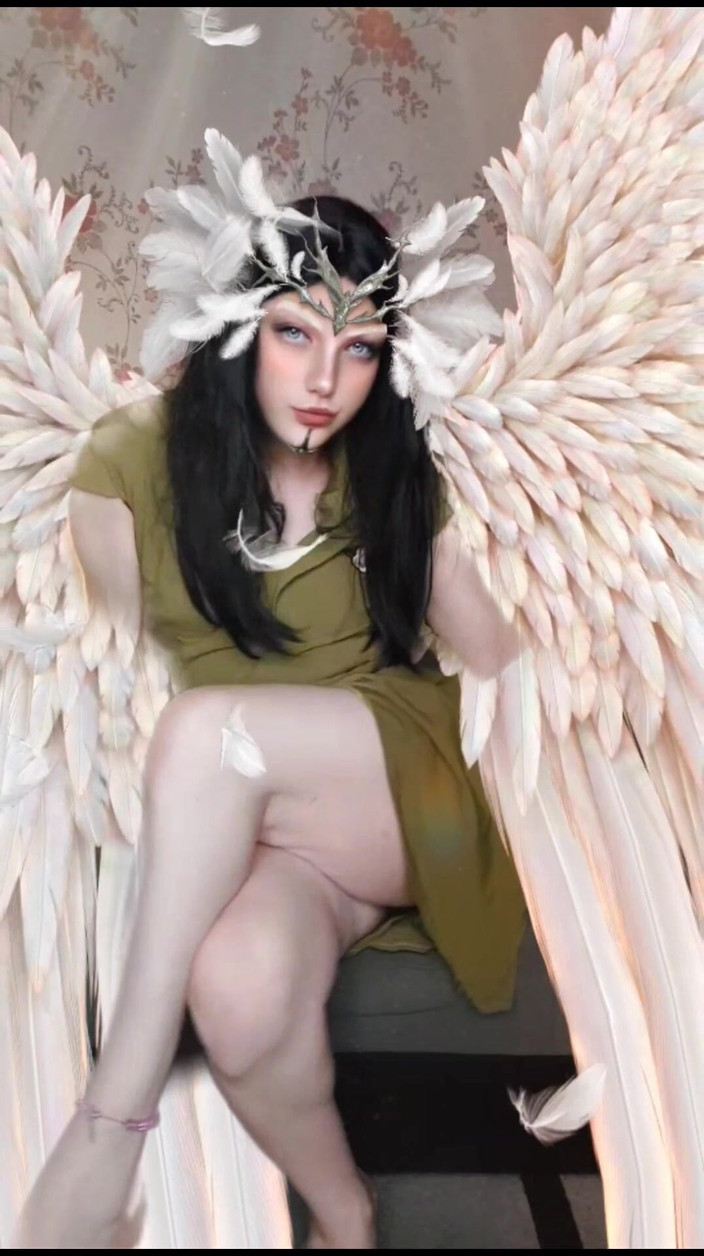 Kitty_Cross: Hemelse hottie: gladde, sexy en engelachtige femboy-vibes