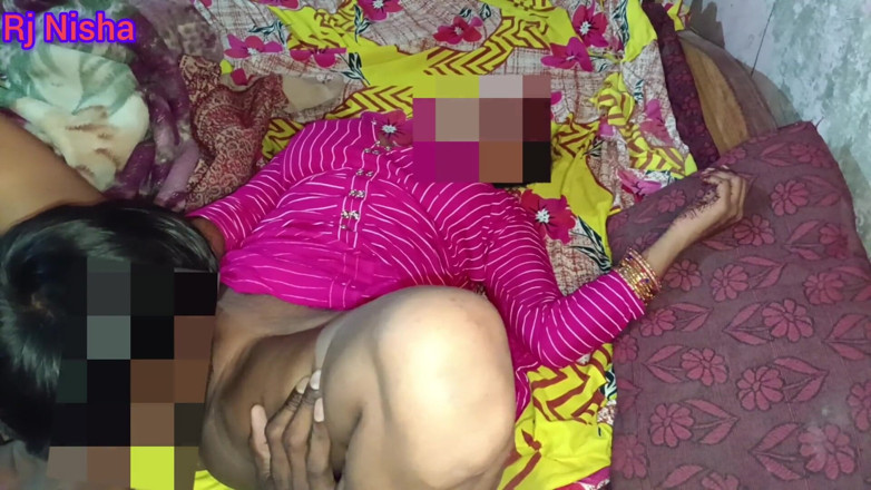 RJ NISHA: Stiefmutter rj nisha fuk zum ersten mal