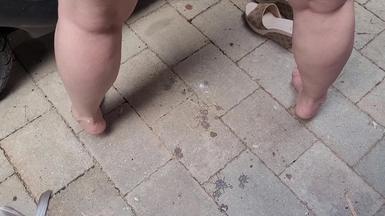 Popp Sylvie: Creampie-ficken in der garage