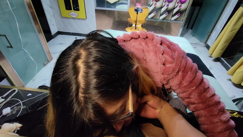 Crystal Phoenix: Le Chupo La Polla a Mi Amiga