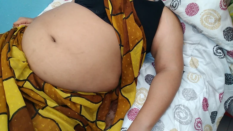 Aria Mia: 흑인 대물 자지에게 따먹히는 아시아 하녀