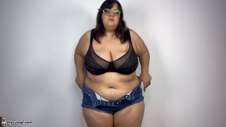Isabelle Myers BBW: あなたのエビのカック・ディックのせいでデートが失敗した JOI スー