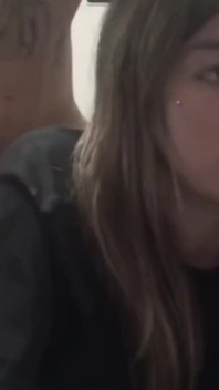 Il pugno anale fa strabicare la ragazza