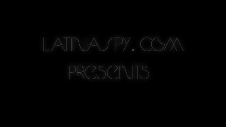 Latinaspy: Usługi sprzątania Ep-11 z dużymi melonami część 2