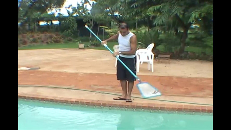 Jerk off and suck until the bitter end: Seksowna outdoor palcowania i masturbacja cipki z gorącą napalona laska