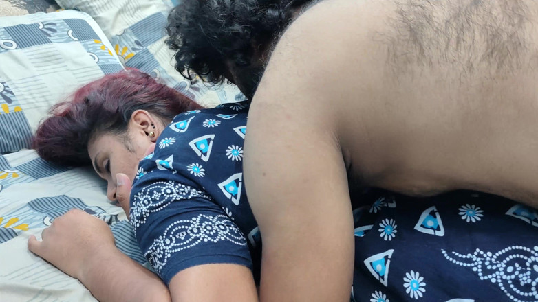 Vaigavarun45: Malayali par het röv slickar romantik