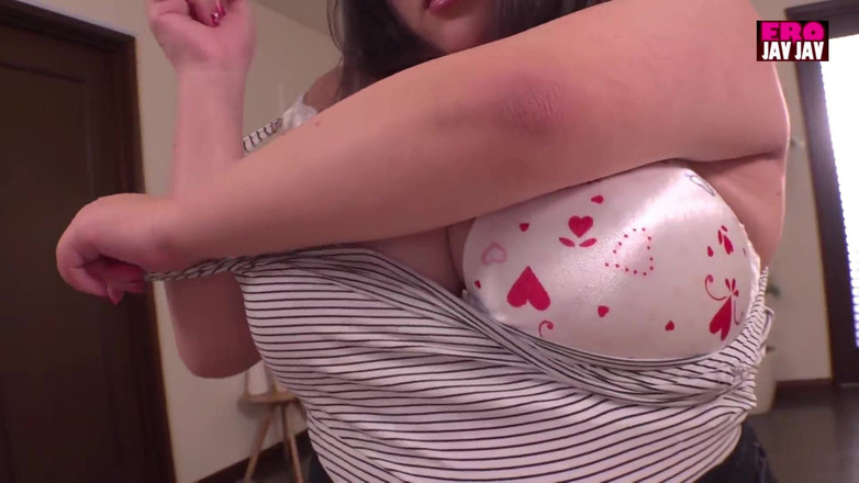 Eros-JavJav: Ексклюзивна дебютна спарка як Марина.a показує свою сміливу, приголомшливу присутність I-розміру -scene.1