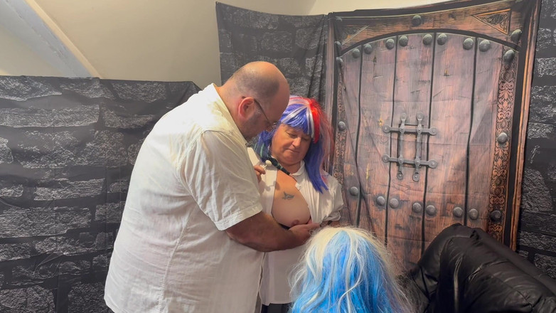 Aaexperiencesltd: Headmaster and His Naughty College Girls