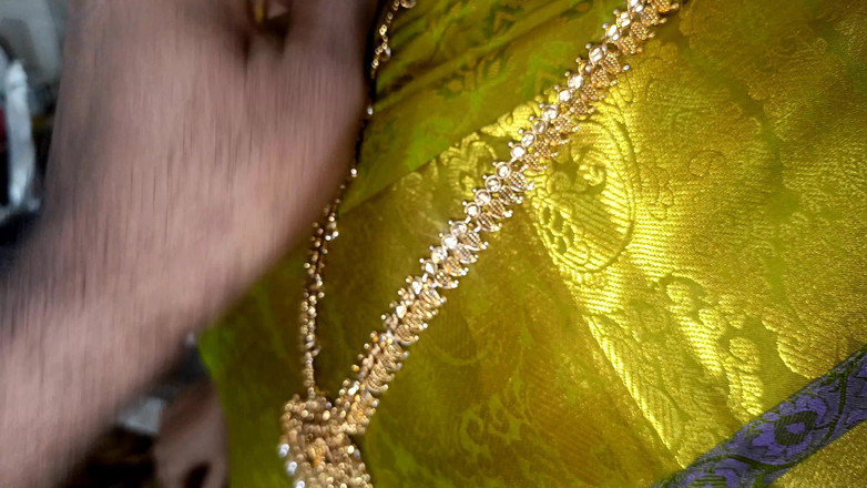 Pushpa porn: Hospodyňka má romantiku v kuchyni