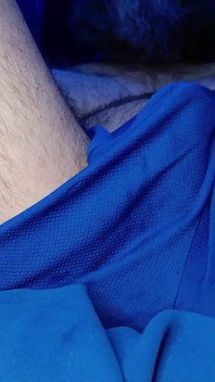 Lo Accarezza in Pantaloncini