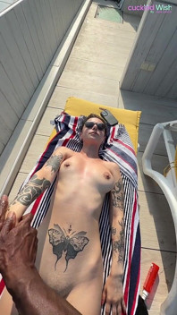 Massagem nua para Louvelucius