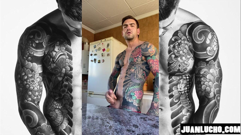 Juan Lucho Gay: doodh se bhara